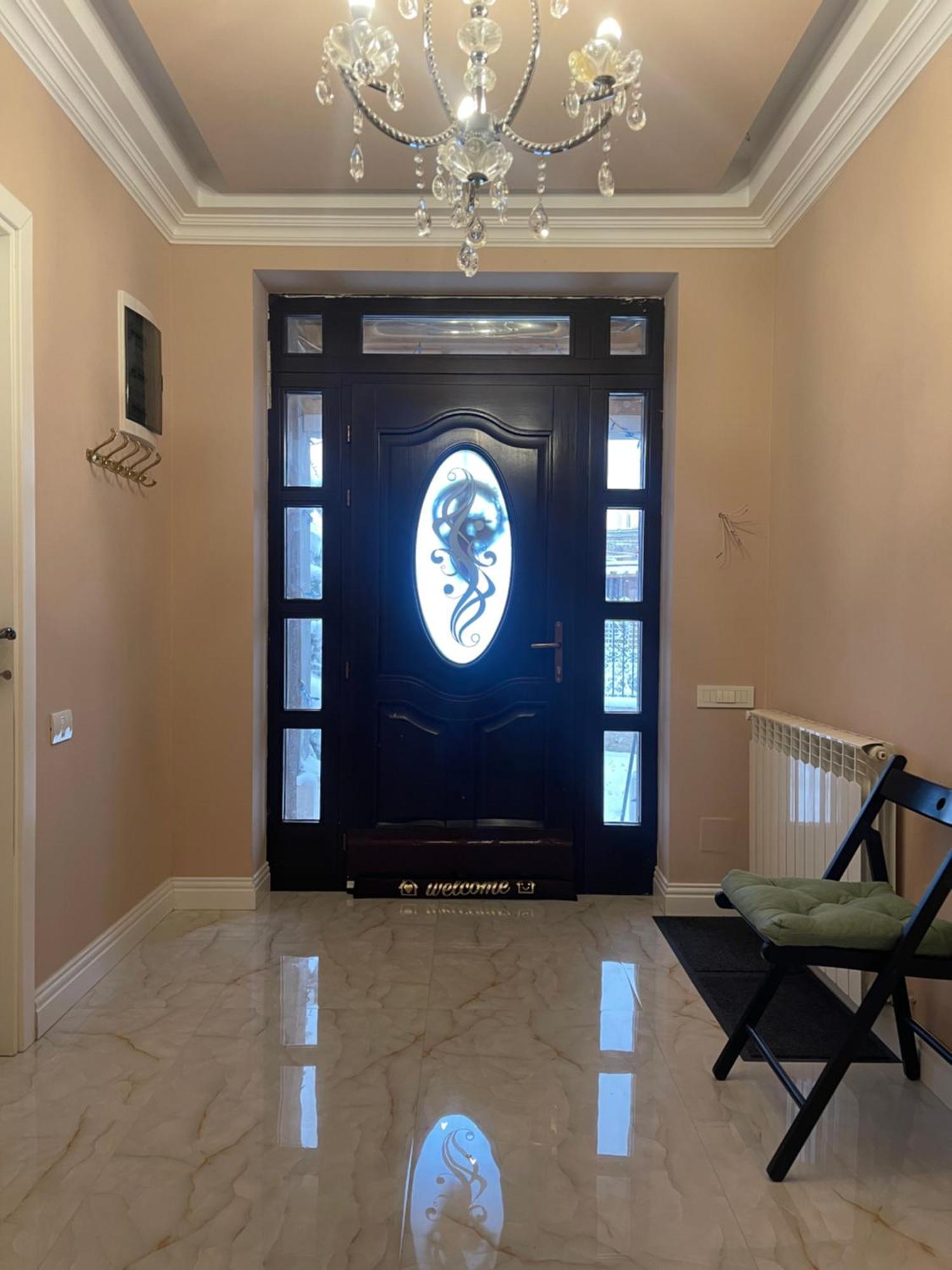 Room In A Private House - 5 Min From Therme And Airport Corbeanca Kültér fotó